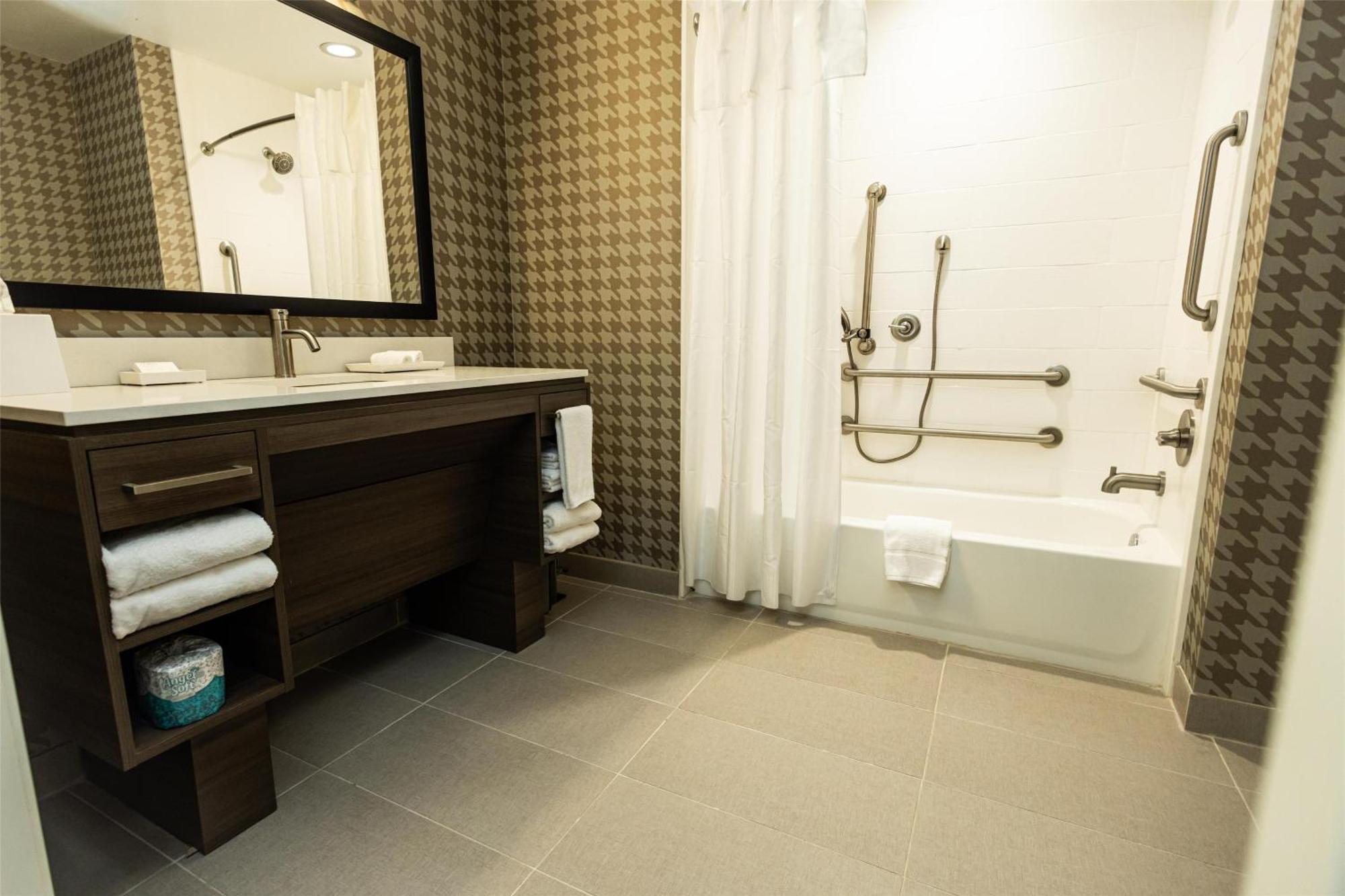 Hotel Home2 By Hilton Hammond, La 3*