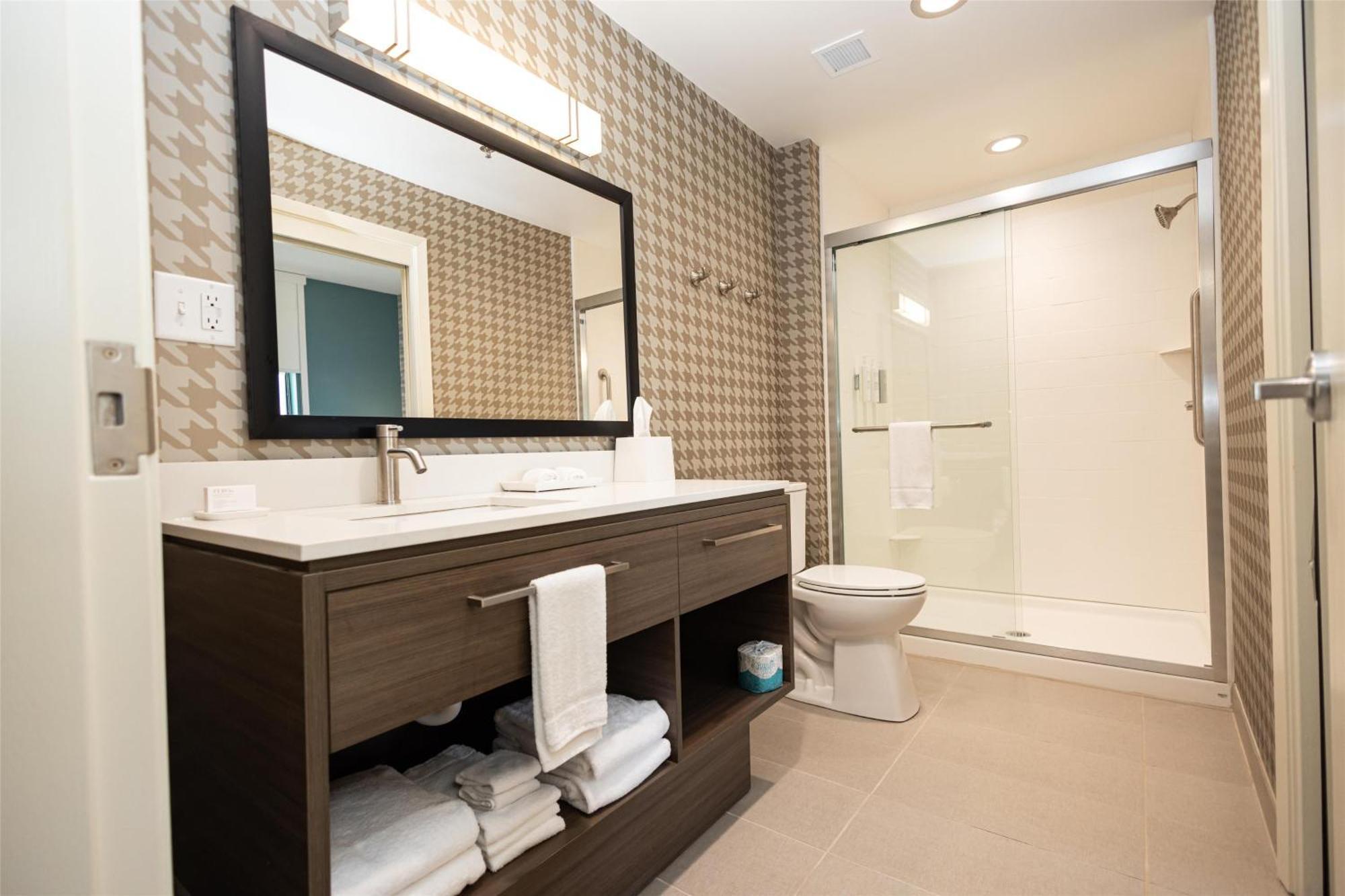 Home2 By Hilton Hammond, La Hotel 3*